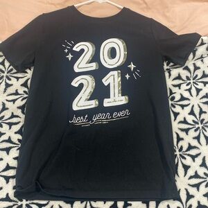 Black short sleeve tees